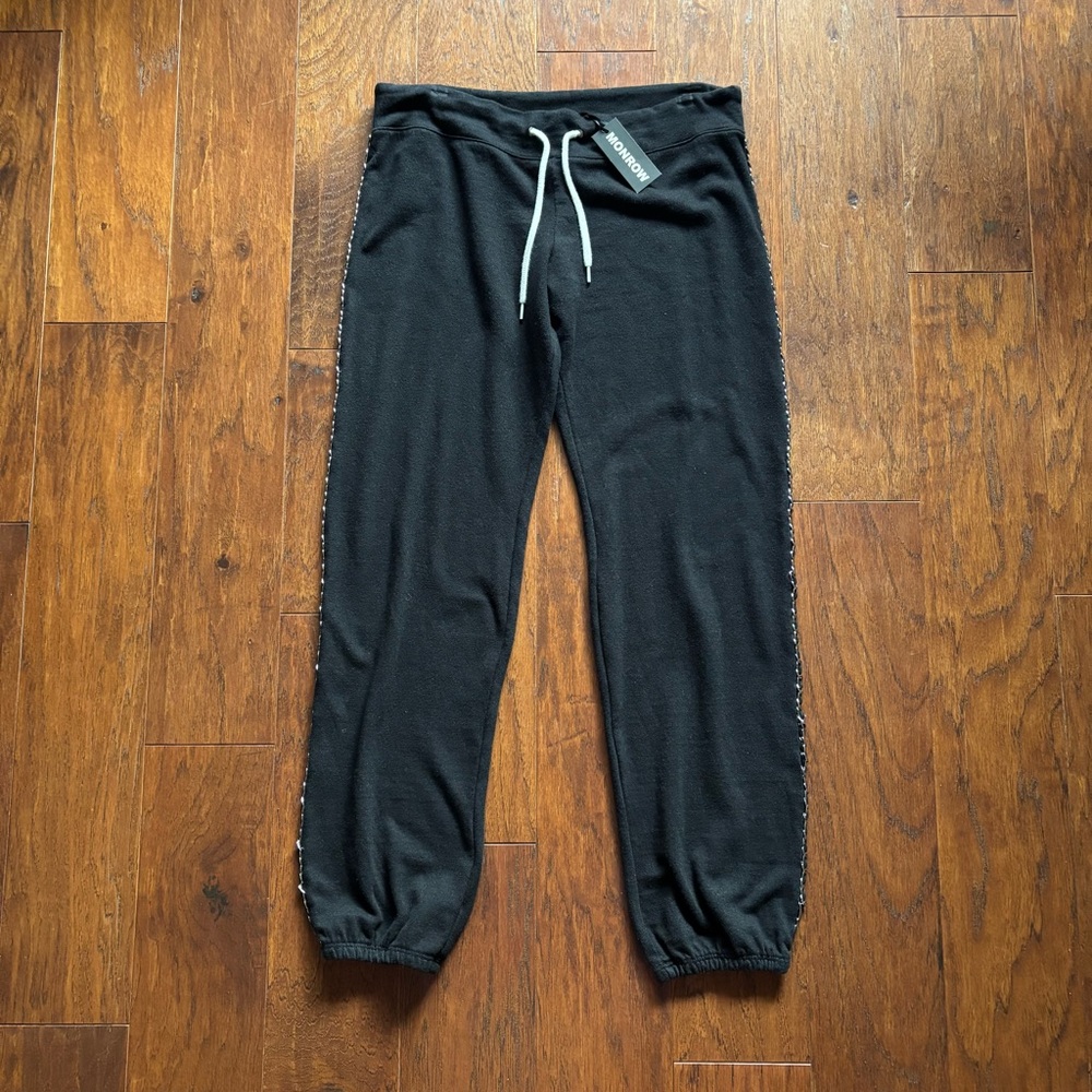 Monrow Black Jogger Pants Silver Chain Side Stripe NWT | Size S
